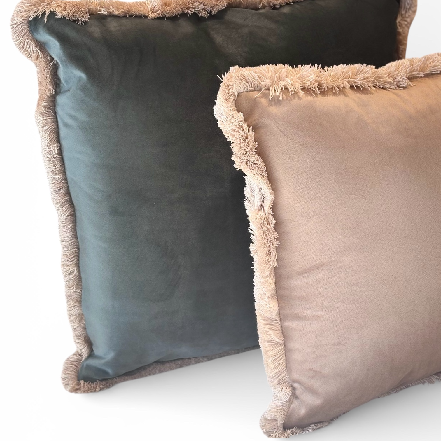 CUSCINO SARTORIALE  IN VELLUTO CON SPAZZOLINO